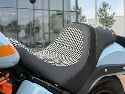 HARLEY-DAVIDSON LOW RIDER S 114 – foto 4