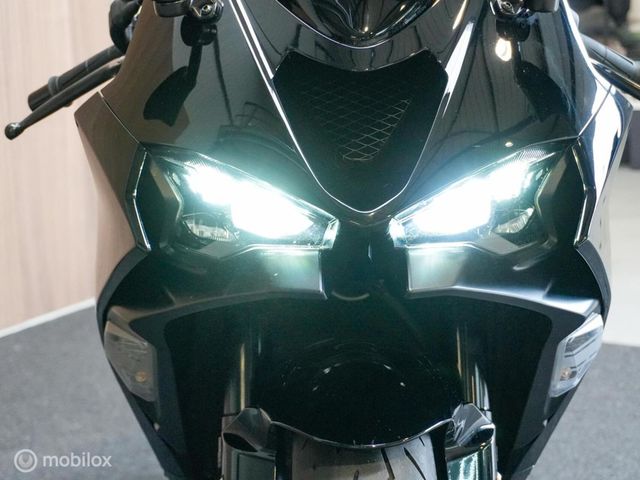 kawasaki - ninja-zx-6r