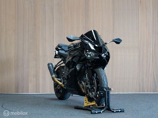 kawasaki - ninja-zx-6r