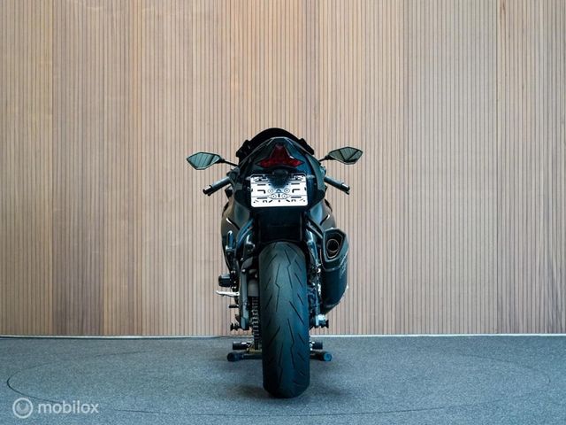 kawasaki - ninja-zx-6r