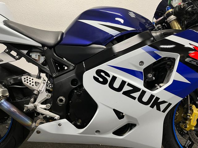 suzuki - gsx-r-750