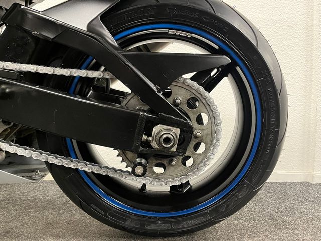 suzuki - gsx-r-750