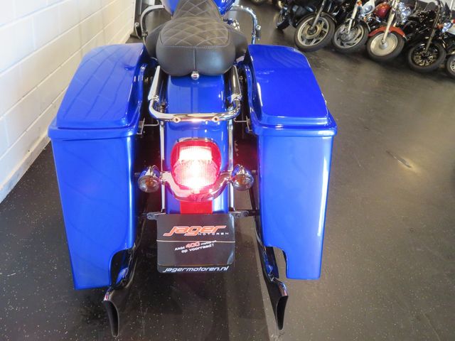 harley-davidson - road-king-classic-flhrci
