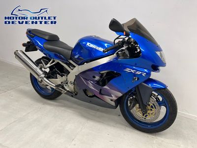 KAWASAKI ZX 9R – foto 4