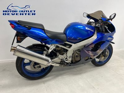 KAWASAKI ZX 9R – foto 3