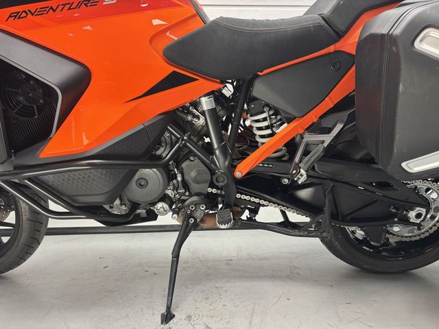 ktm - 1290-super-adventure-s