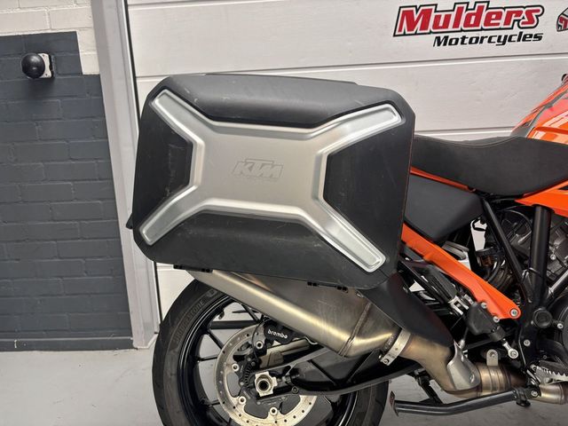 ktm - 1290-super-adventure-s