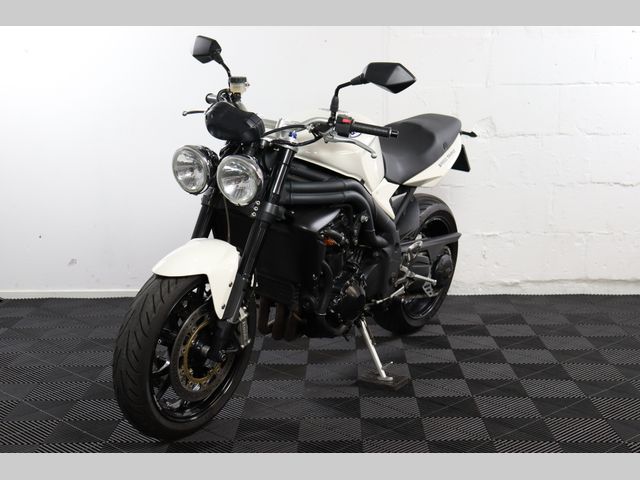 triumph - speed-triple-1050