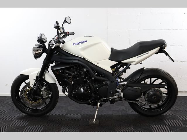 triumph - speed-triple-1050