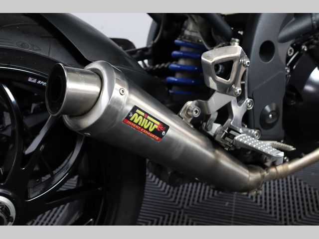 triumph - speed-triple-1050