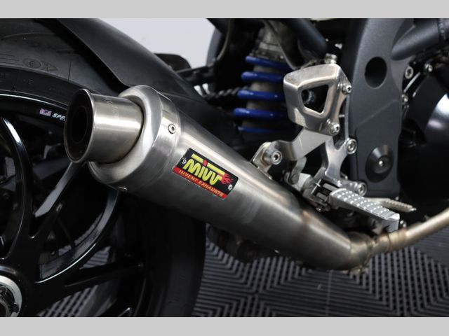 triumph - speed-triple-1050