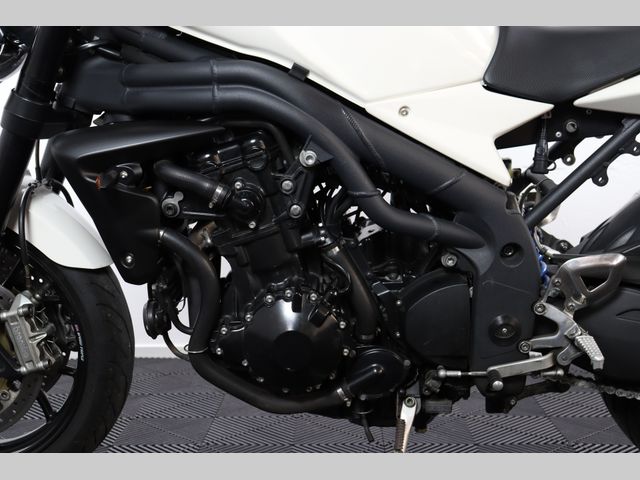 triumph - speed-triple-1050