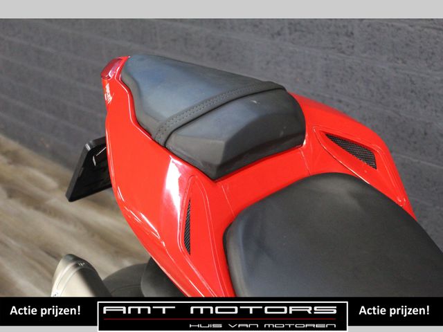 ducati - streetfighter--s-1098