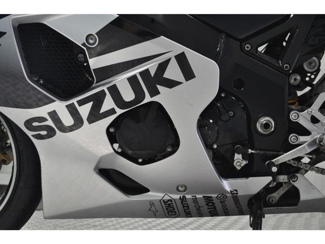suzuki - gsx-r-600
