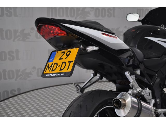 suzuki - gsx-r-600