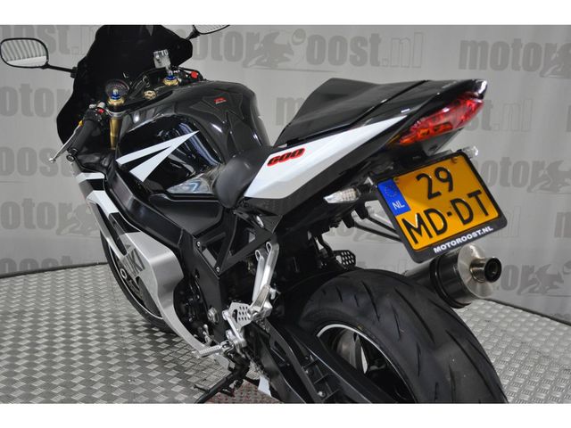 suzuki - gsx-r-600