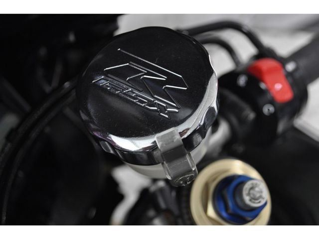 suzuki - gsx-r-600