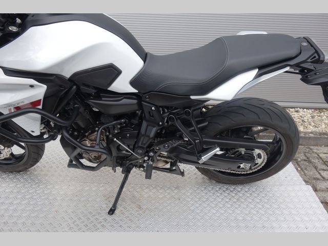 yamaha - tracer-700-abs