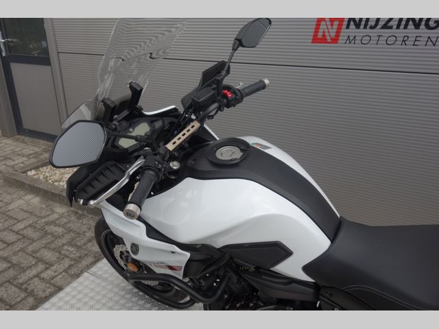 yamaha - tracer-700-abs