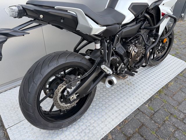 yamaha - tracer-700-abs