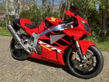 HONDA VTR 1000 SP 1