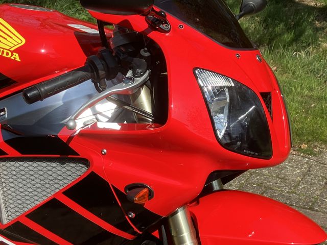 honda - vtr-1000-sp-1