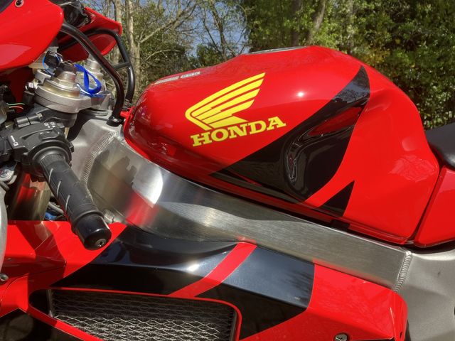 honda - vtr-1000-sp-1