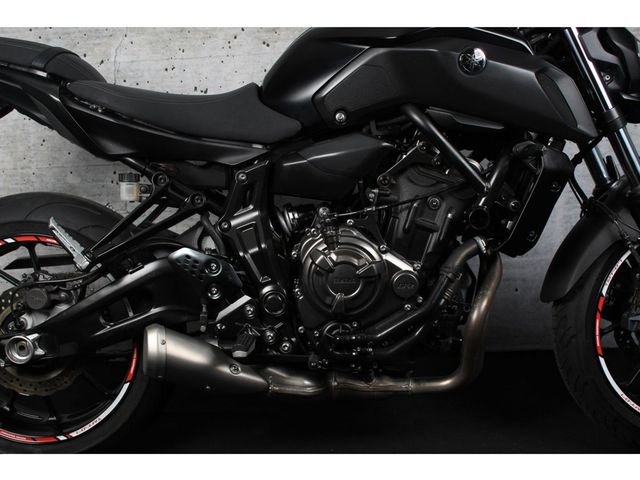 yamaha - mt-07-abs