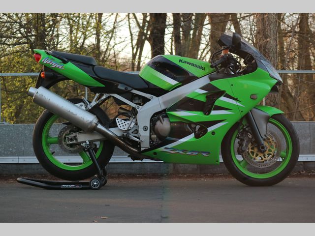 kawasaki - zx-6r