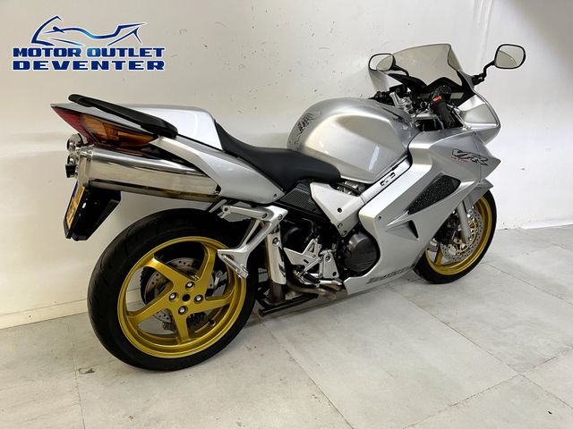 honda - vfr-800-fi-vtec