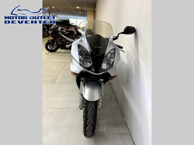 honda - vfr-800-fi-vtec