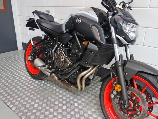 yamaha - mt-07-abs