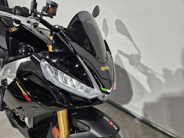 aprilia - tuono-v4-factory