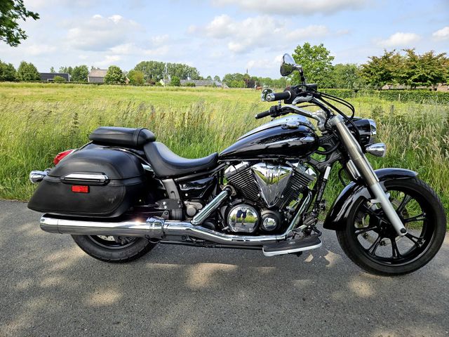 yamaha - xvs-950-a-midnight-star
