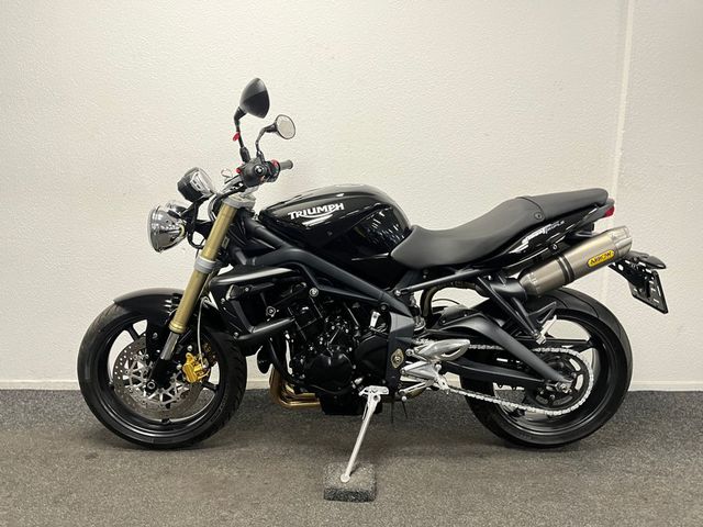 triumph - street-triple-675
