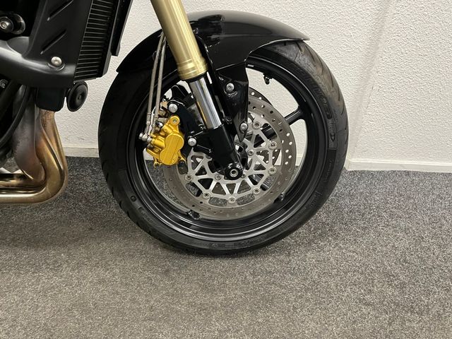 triumph - street-triple-675