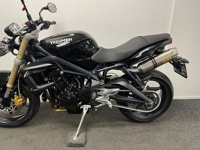 triumph - street-triple-675