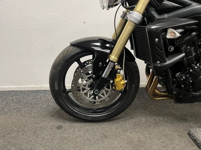 triumph - street-triple-675