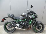 KAWASAKI Z650