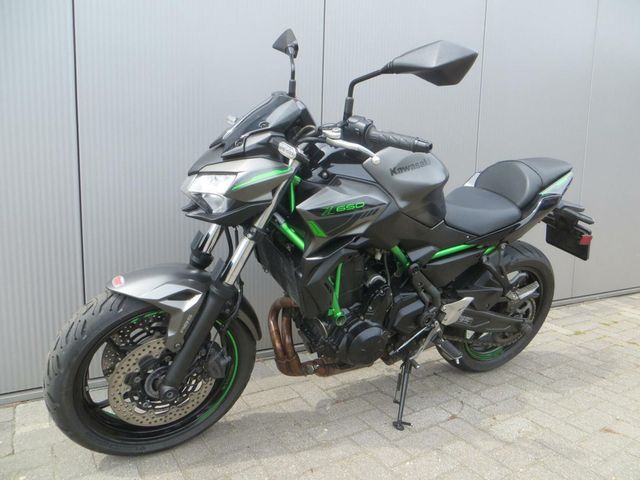kawasaki - z650