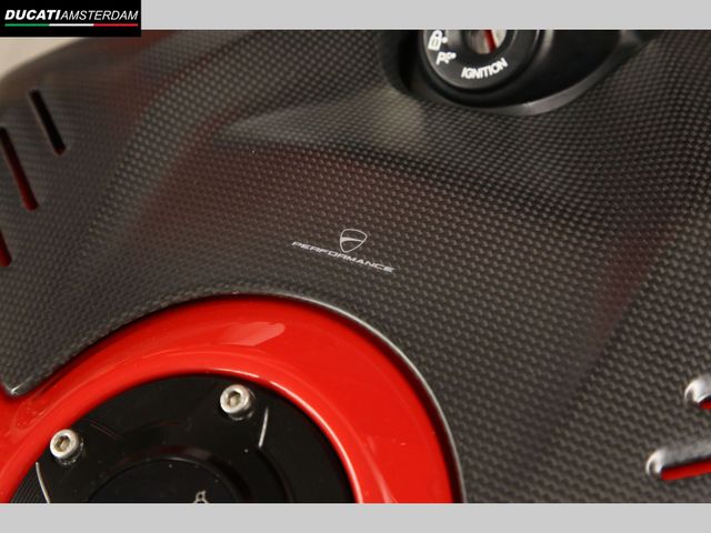 ducati - panigale-v4-s