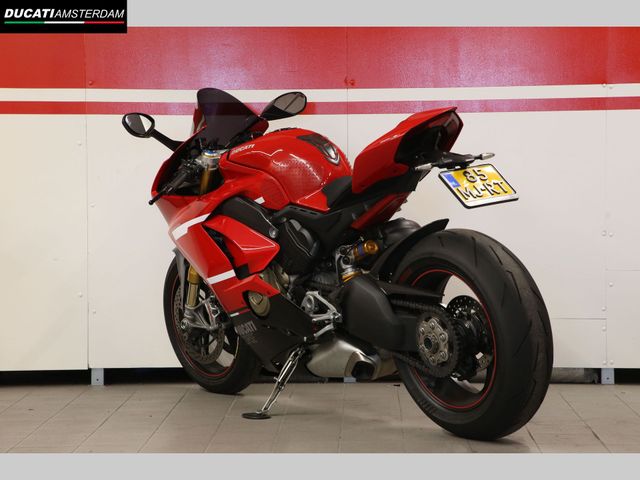 ducati - panigale-v4-s