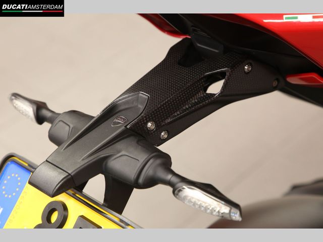 ducati - panigale-v4-s