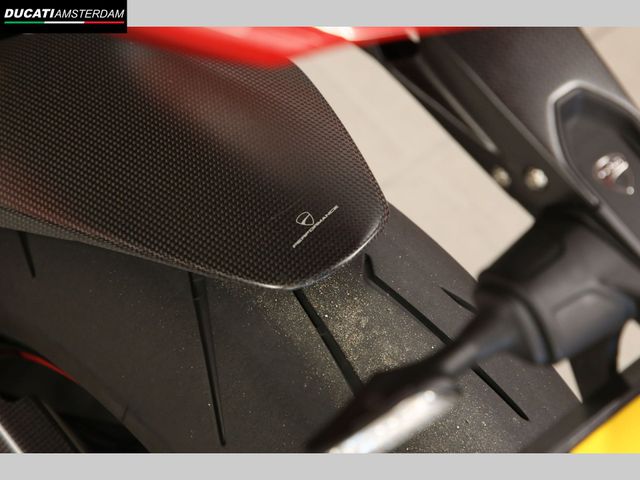 ducati - panigale-v4-s