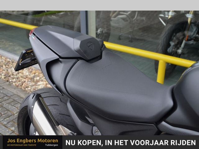 ducati - monster-plus