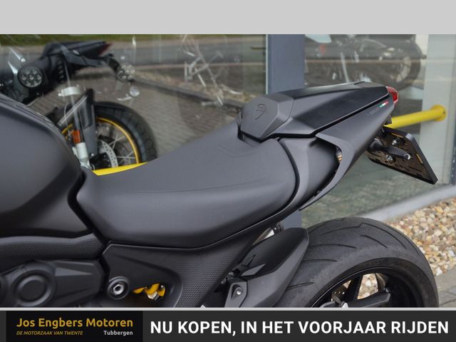 ducati - monster-plus