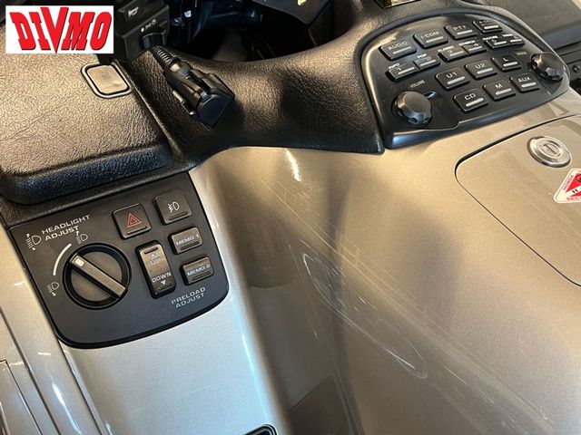 honda - gl-1800-goldwing-abs