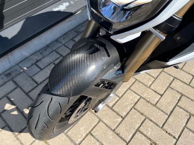 bmw - s-1000-r