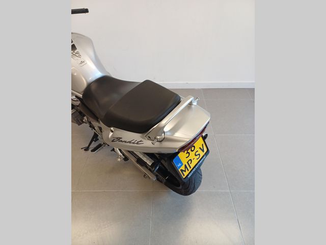 suzuki - gsf-600-s-bandit