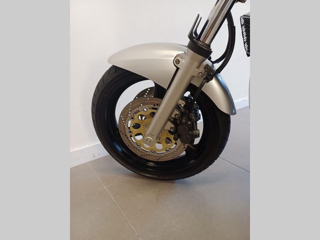 suzuki - gsf-600-s-bandit